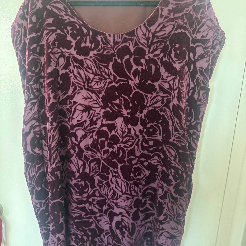 Wilfred Floral Velvet Dress in Purple